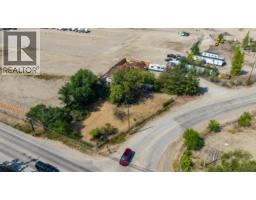 8210 Okanagan Centre Road W, Lake Country, BC V4V1M8 Photo 14