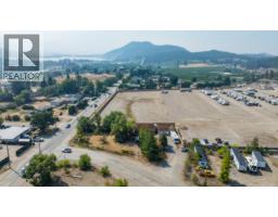 8210 Okanagan Centre Road W, Lake Country, BC V4V1M8 Photo 8