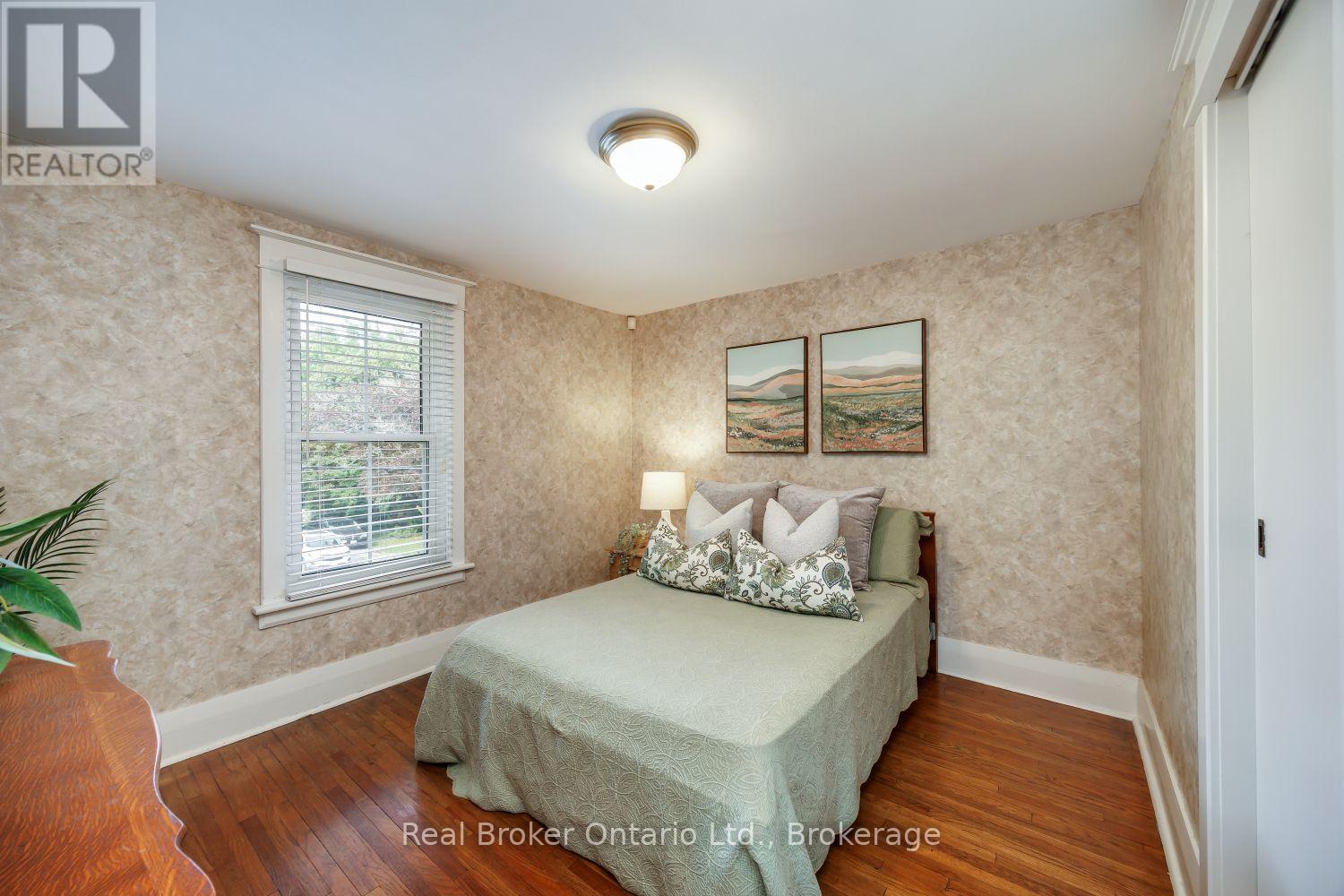 55 WELLINGTON STREET - Image 22