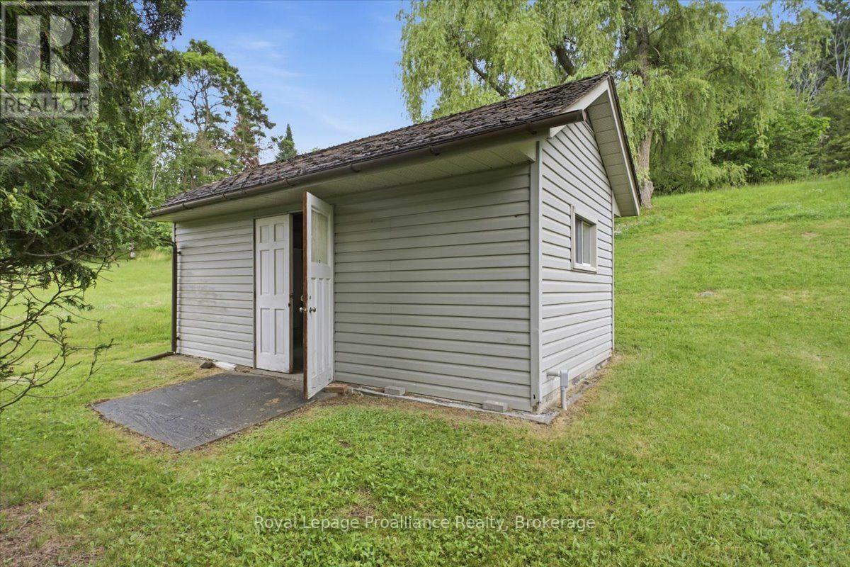 68 RIVERSIDE PARKWAY - 35