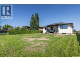 74 Emerald Ridge E, White City, SK S4L0A8 Photo 46