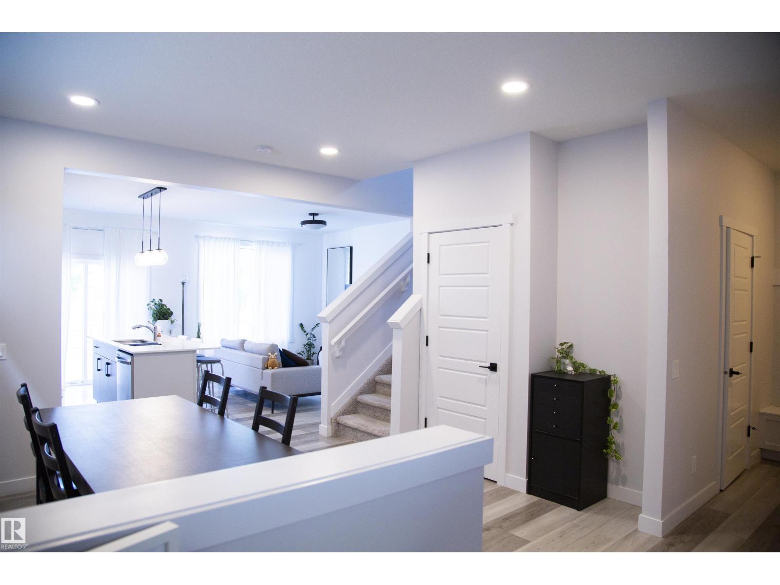 9240 224 ST NW - 3