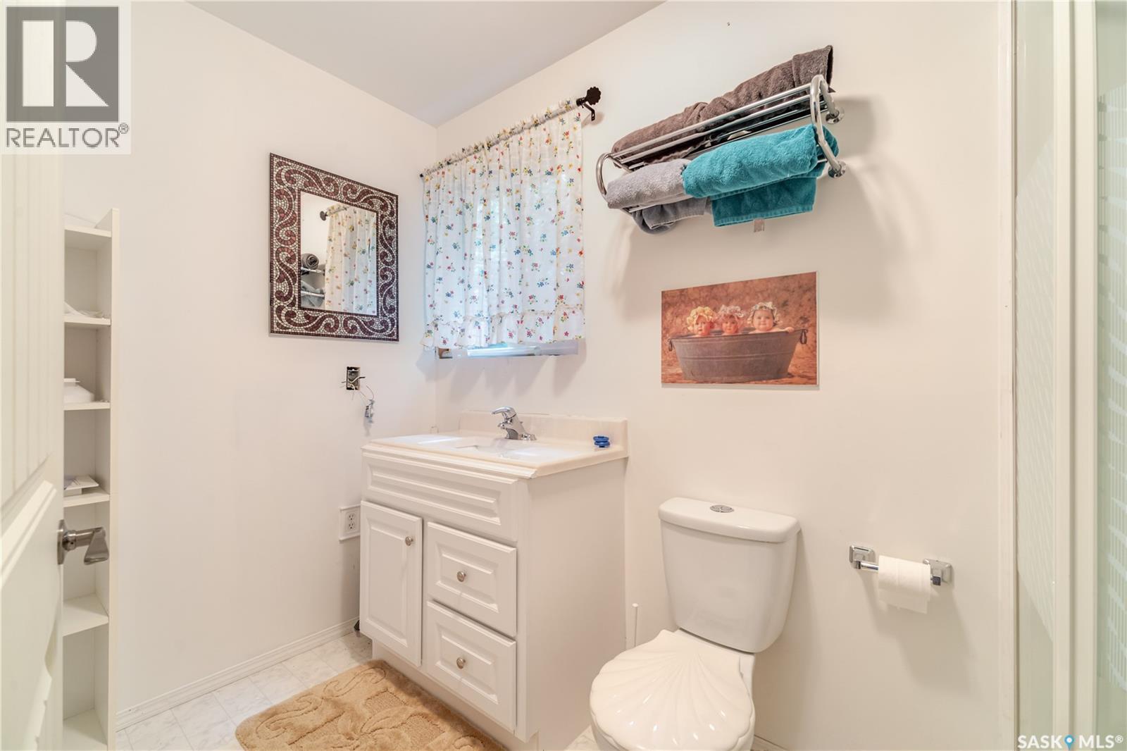 547 Douglas DRIVE - 20