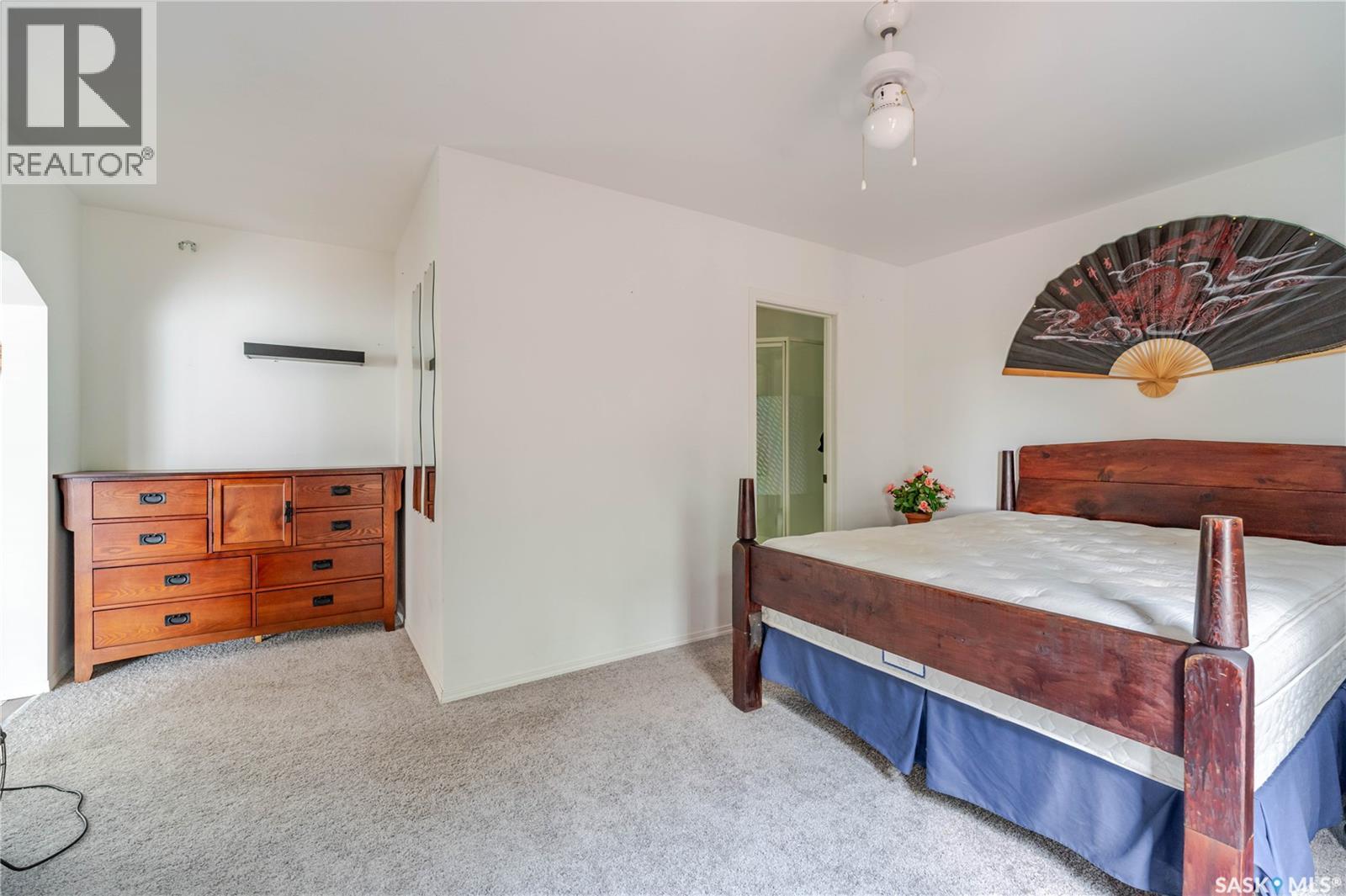 547 Douglas DRIVE - 15
