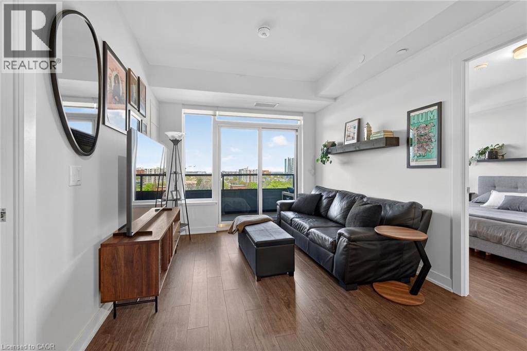 #921 212 KING WILLIAM Street - Image 14