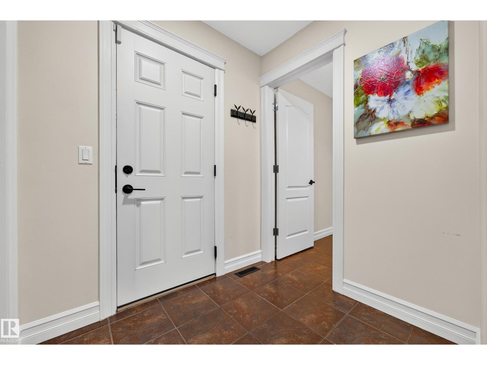 62 CARRIERE CR - Image 17
