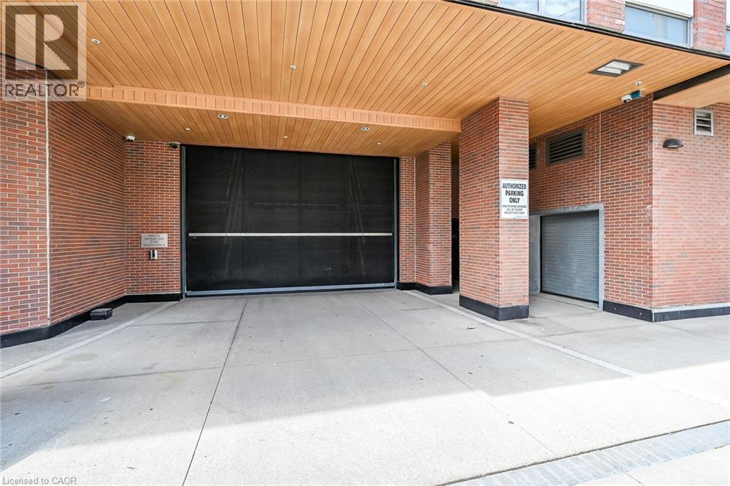 #921 212 KING WILLIAM Street - 36
