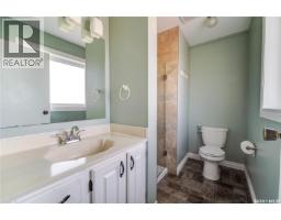 1287 Simcoe Street, Moose Jaw, SK S6H3J5 Photo 47
