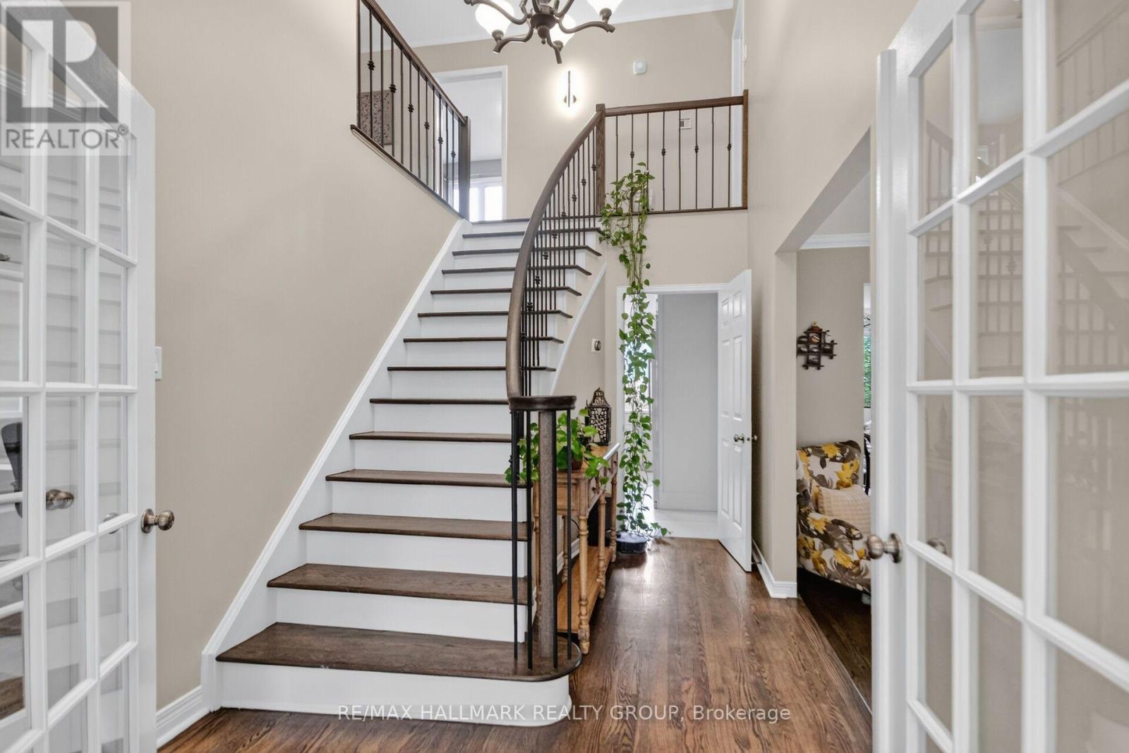 185 KNUDSON DRIVE - Image 22