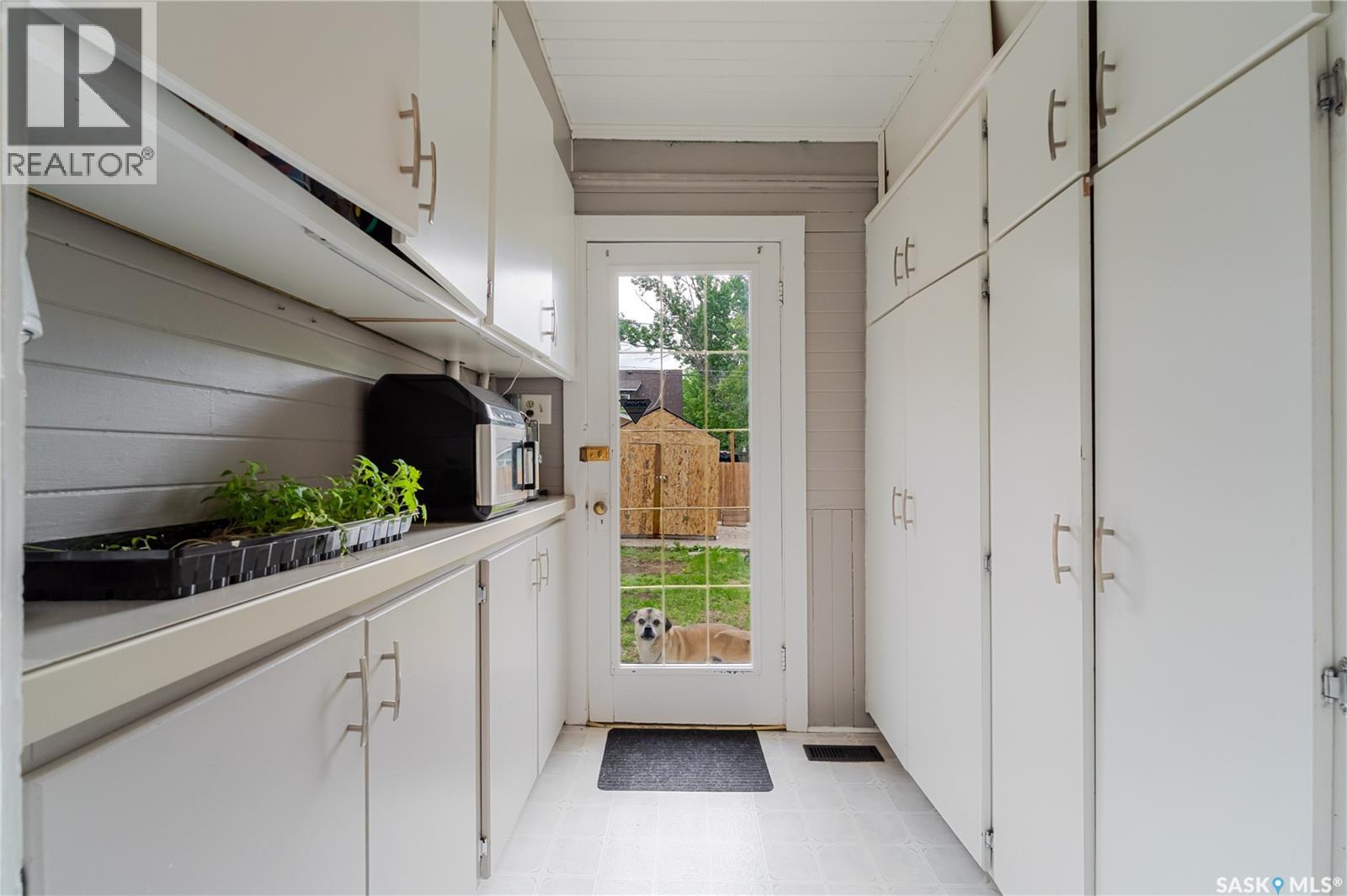 1041 2nd AVENUE NW - 26