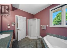 18 Featherstone Avenue, Selkirk, ON N0A1P0 Photo 24