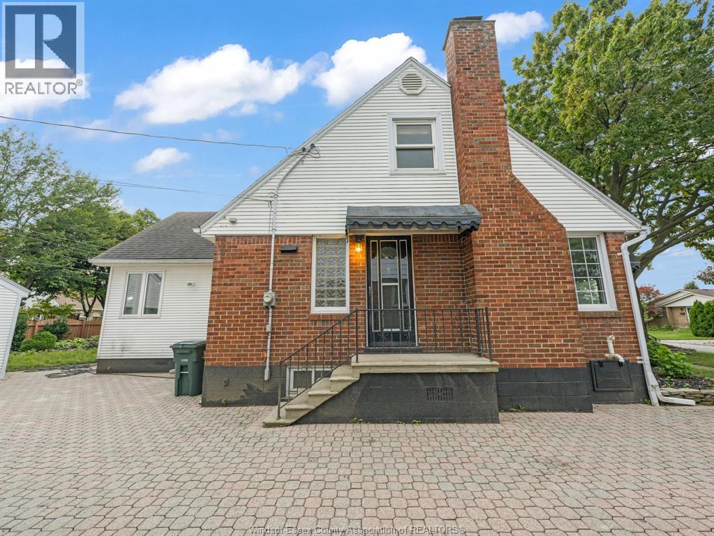2584 CHILVER, Windsor, Ontario, N8W2V9, Windsor, Ontario — photo 5 of 5