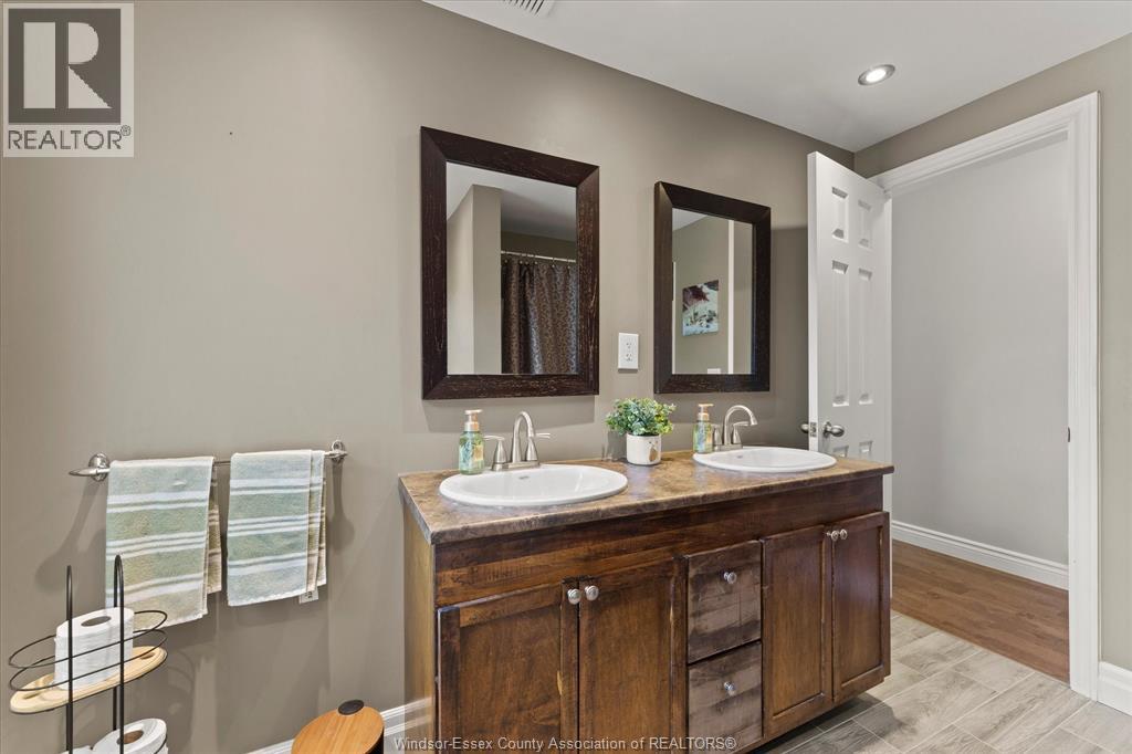 561 COUNTY RD 2 - Image 24