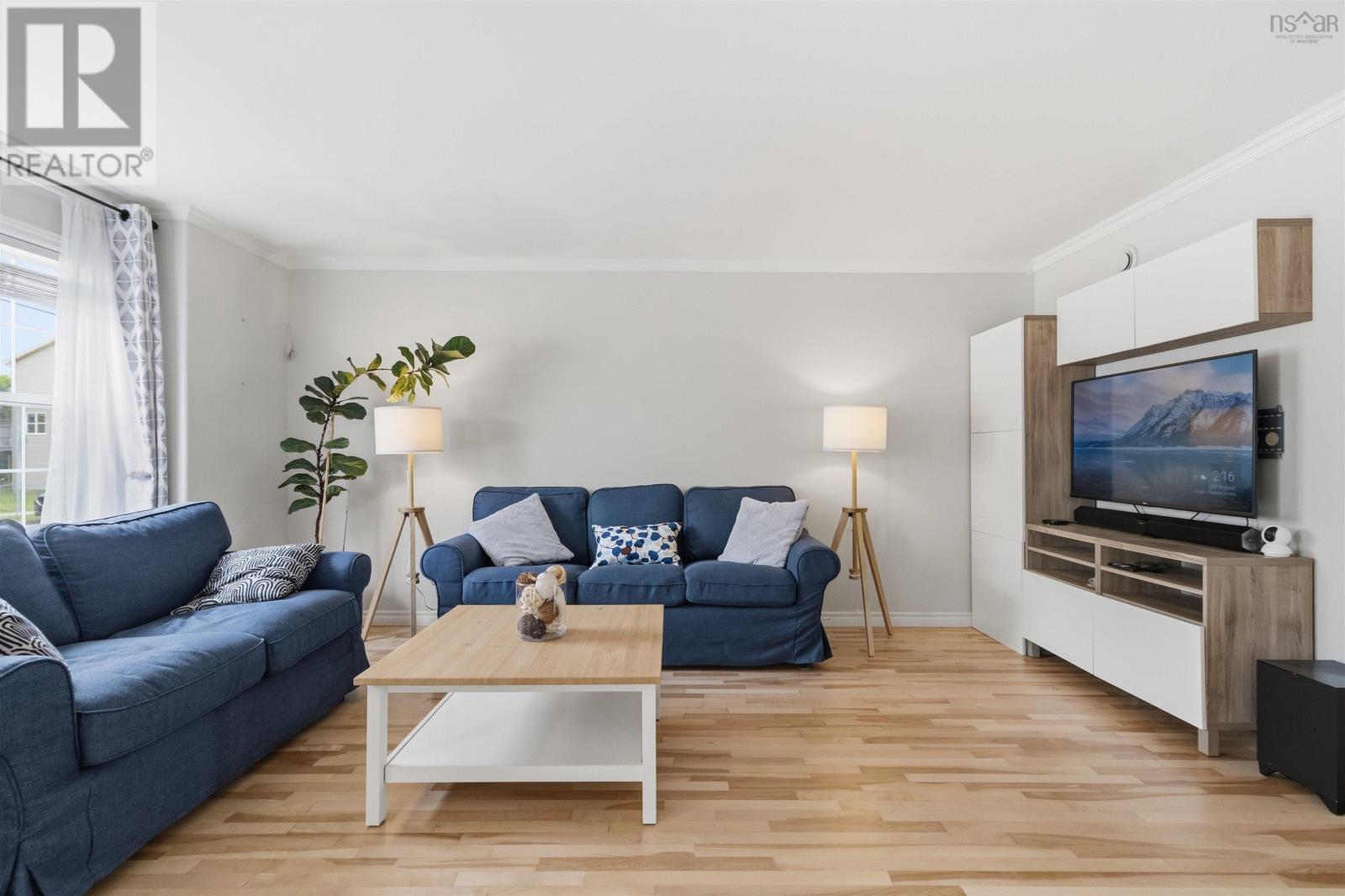202 Transom Drive - 3