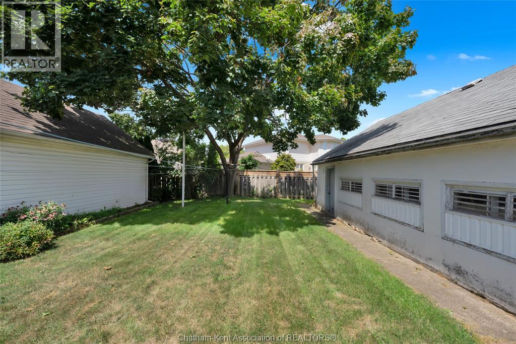 15 Oxley DRIVE - Image 42