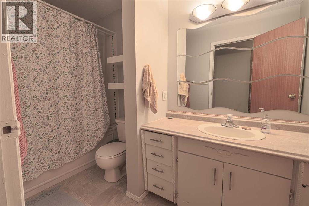 5314 57 Avenue - Image 19