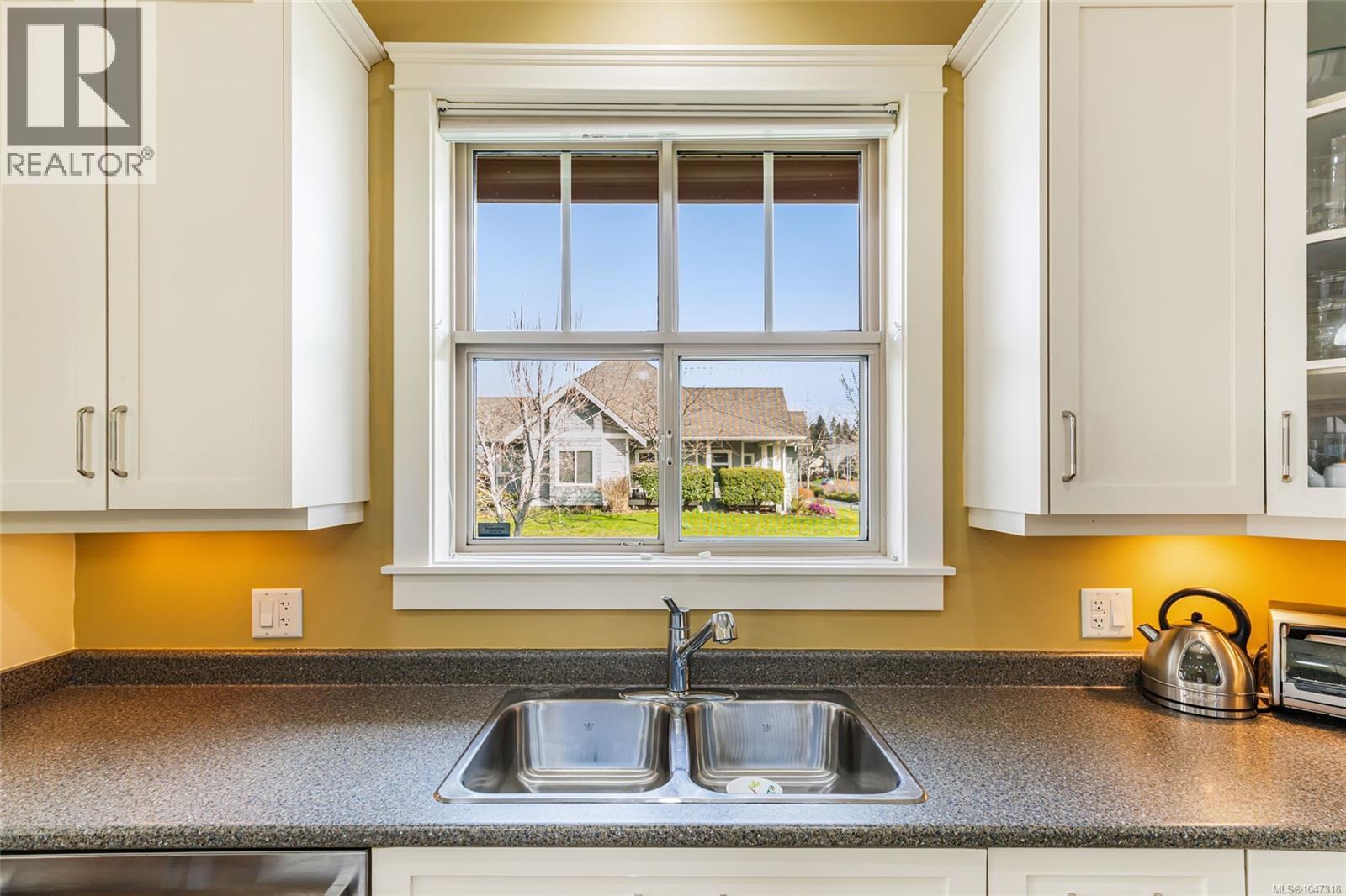 421 Poets Trail Dr - 14