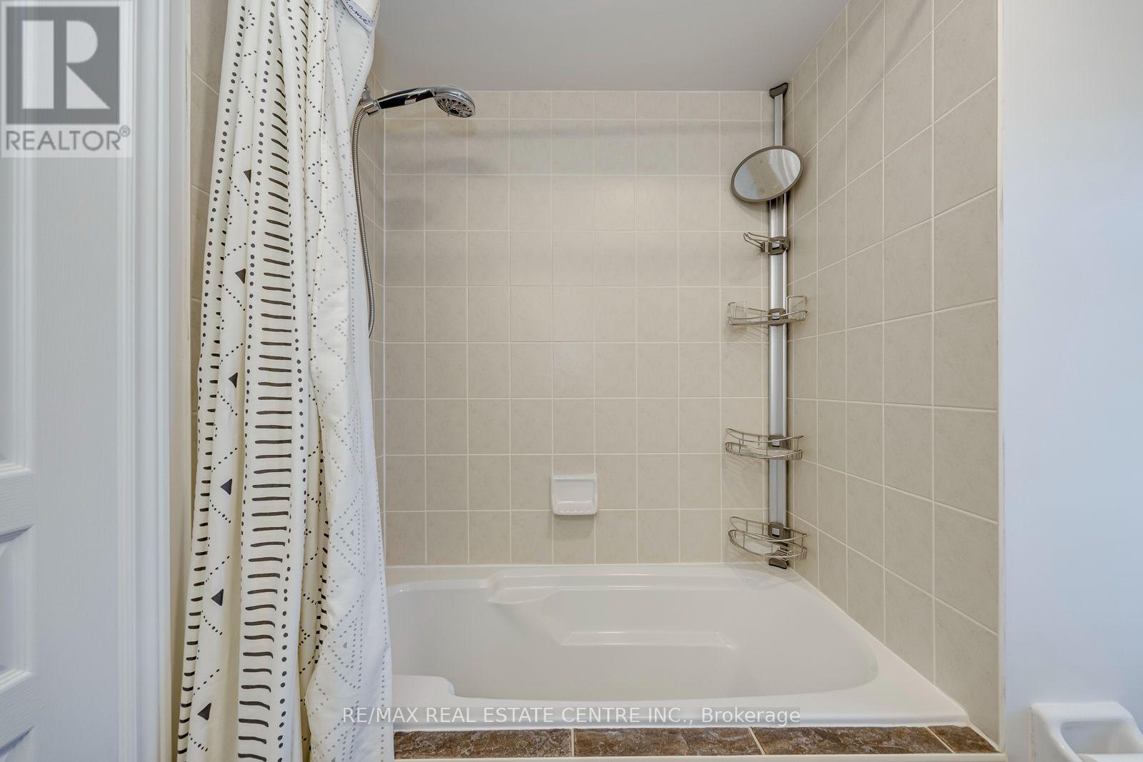 290 DUSKYWING WAY - Image 35