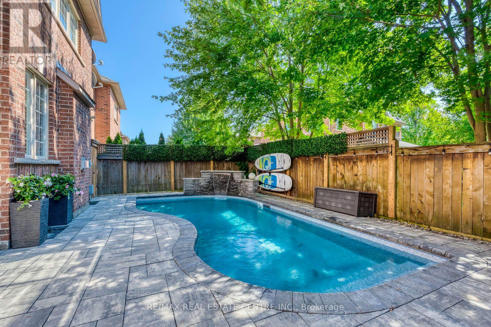 290 DUSKYWING WAY - Image 46