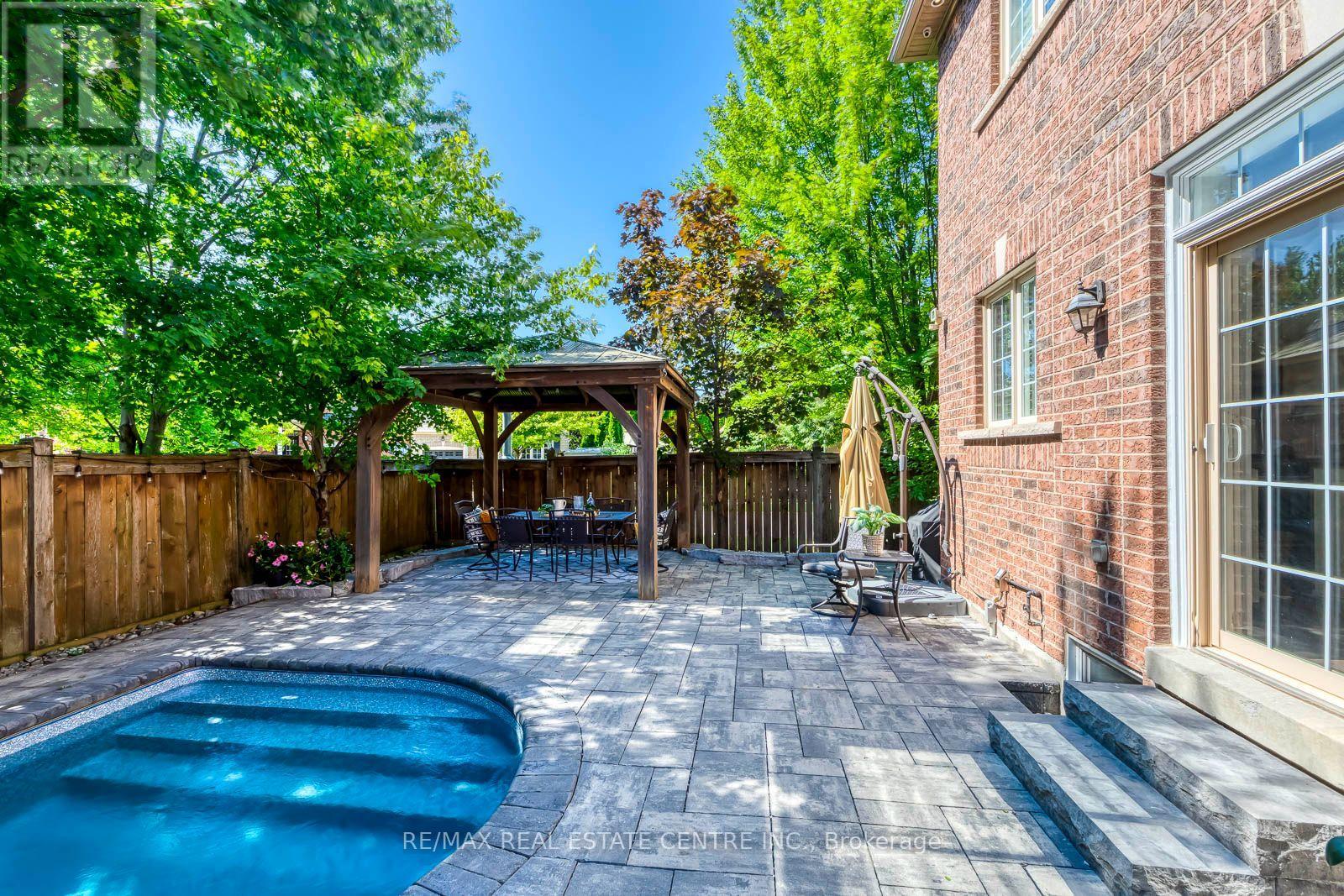 290 DUSKYWING WAY - Image 49
