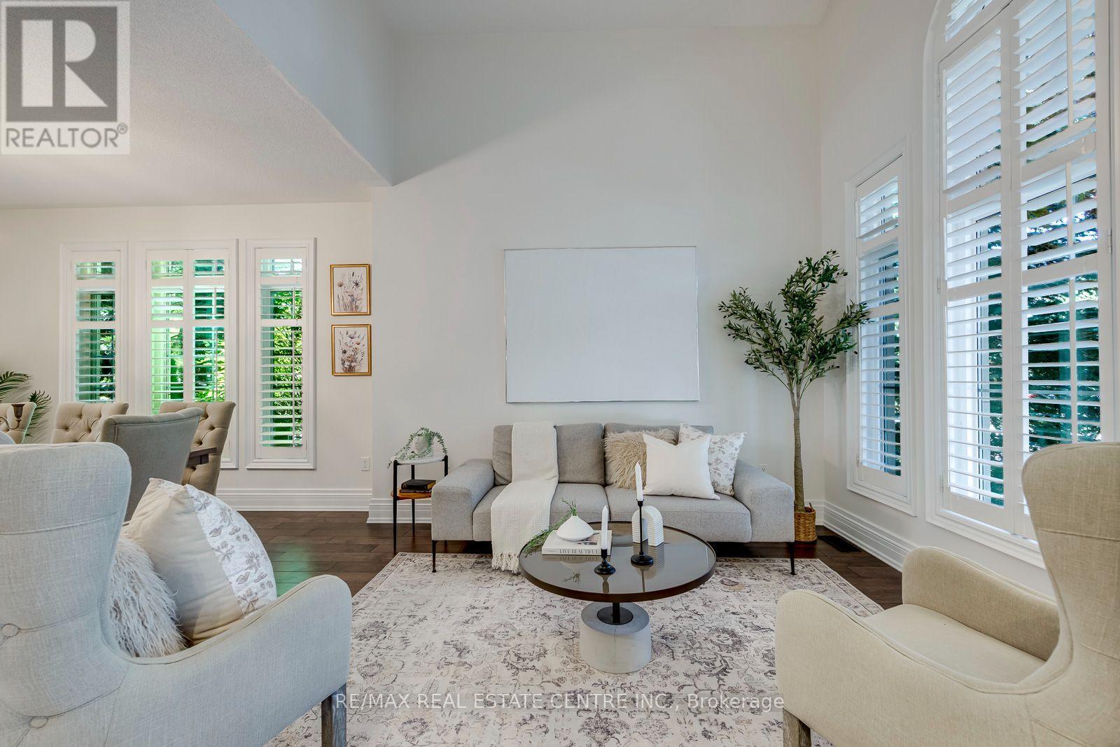290 DUSKYWING WAY - 8