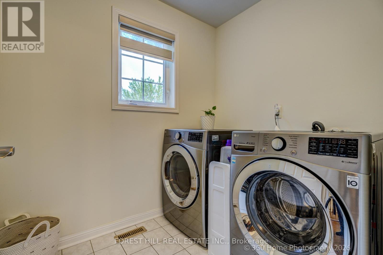 1148 BARCLAY CIRCLE - 34