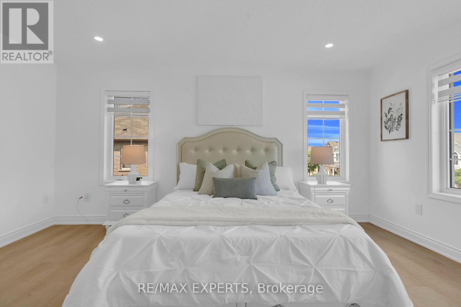 1253 DUIGNAN CRESCENT - 22