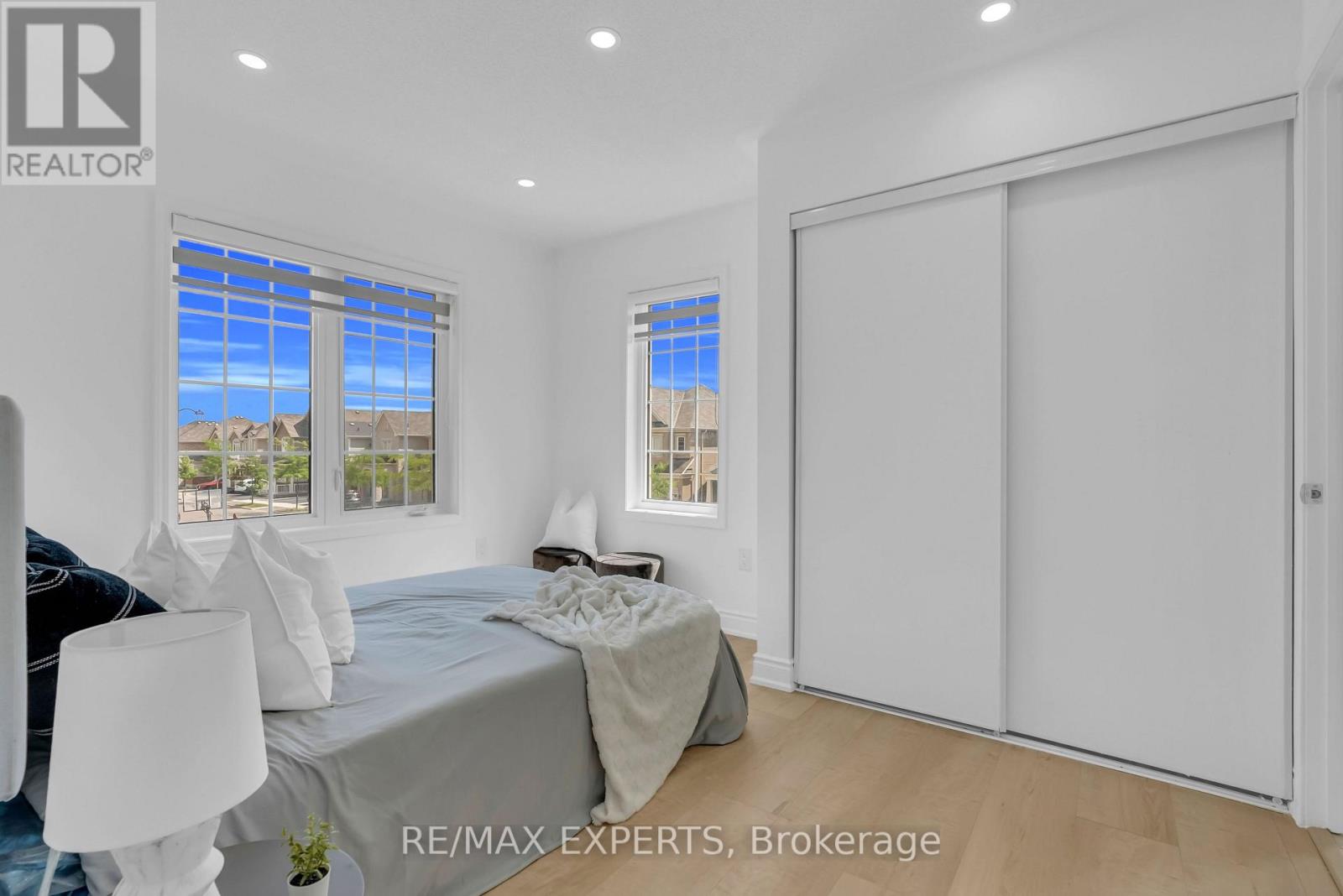 1253 DUIGNAN CRESCENT - Image 30
