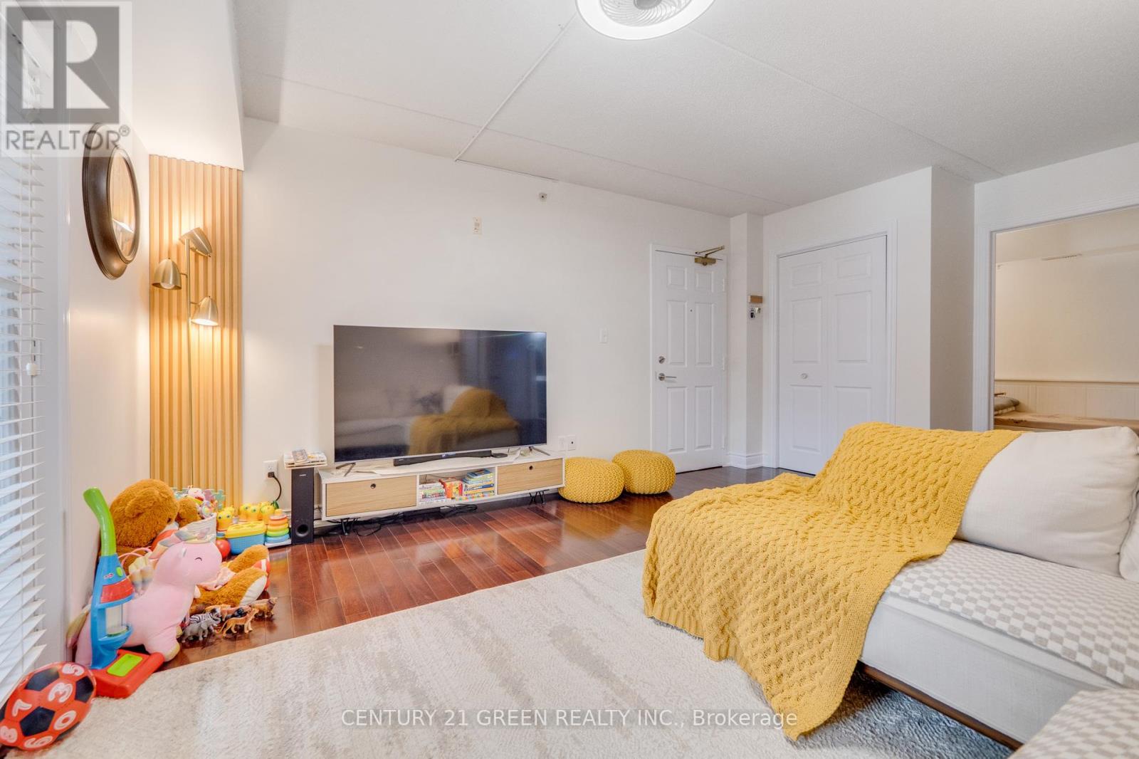 #206 1479 MAPLE AVENUE - 14