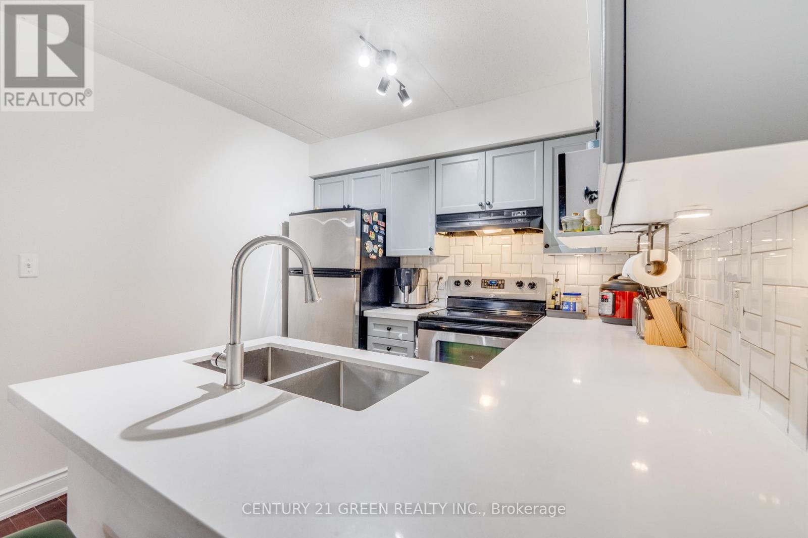 #206 1479 MAPLE AVENUE - 20
