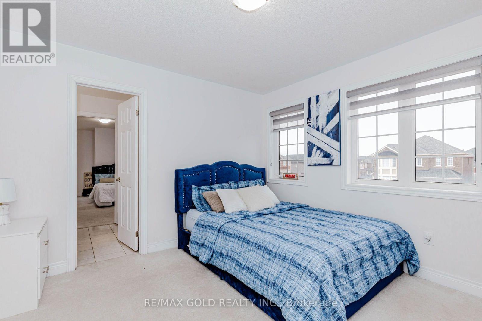 15351 DANBY ROAD - Image 32