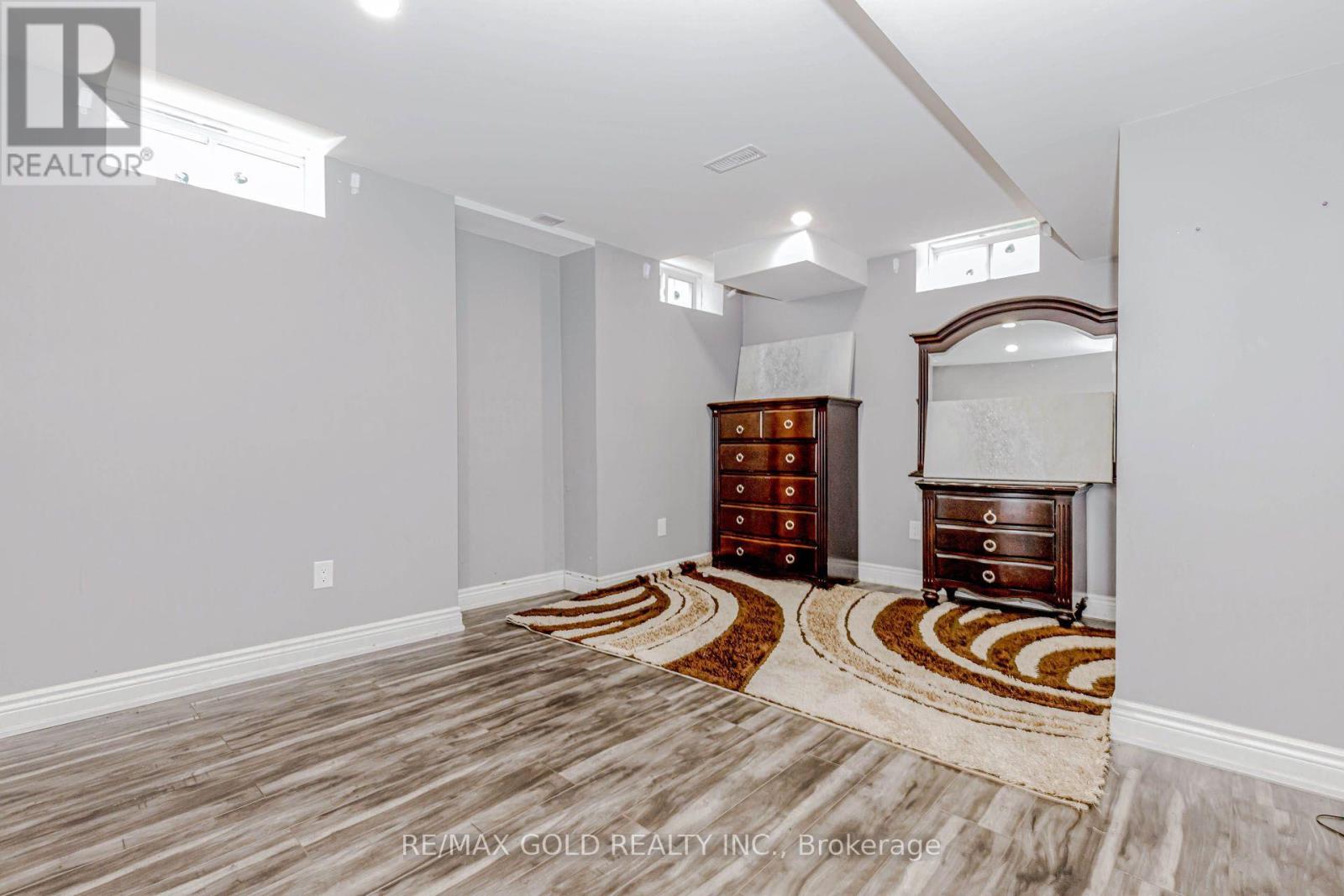 15351 DANBY ROAD - Image 47