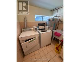 4 - 677 Durie Street, Toronto, ON M6S3H4 Photo 16