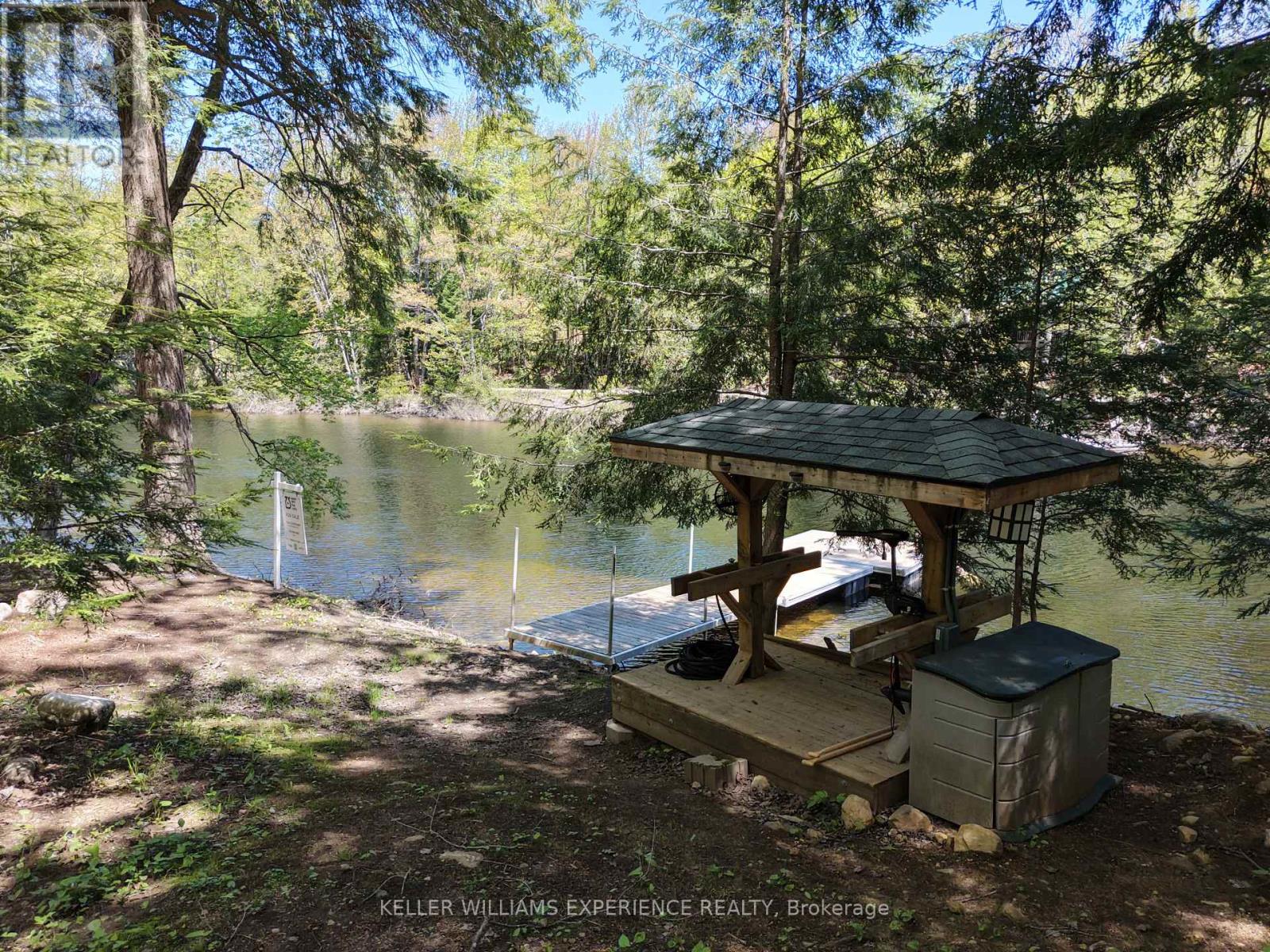 1115 SHERWOOD FOREST ROAD - Image 33