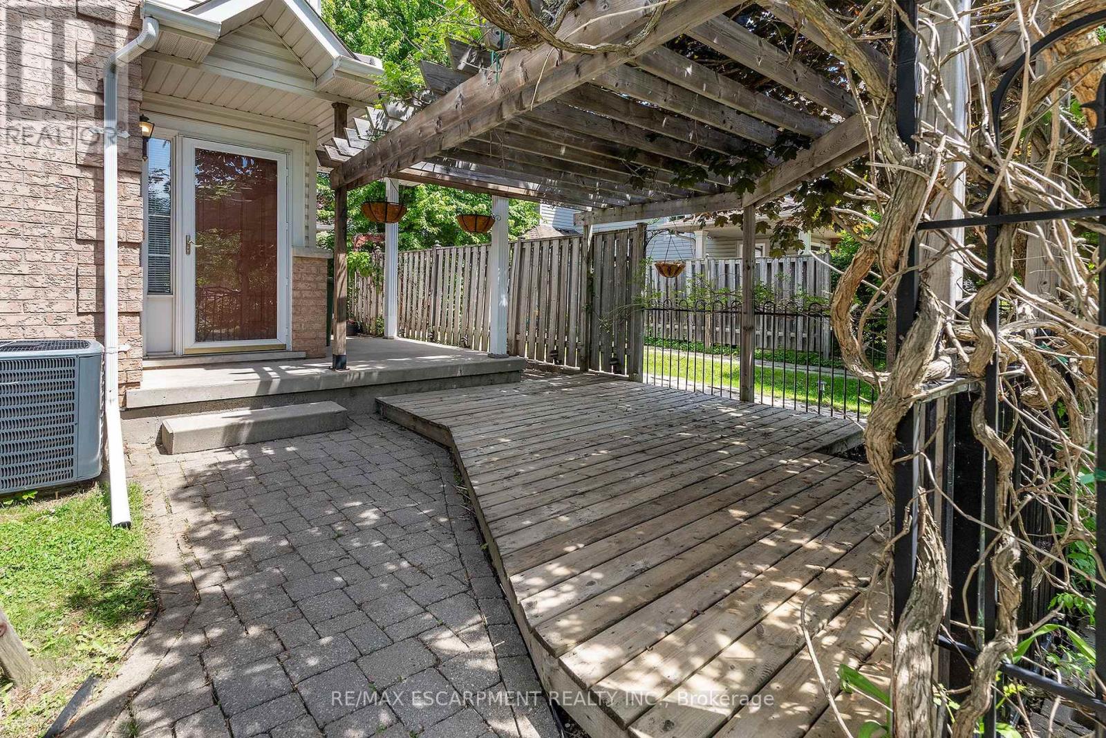 41 VALRIDGE DRIVE - 20