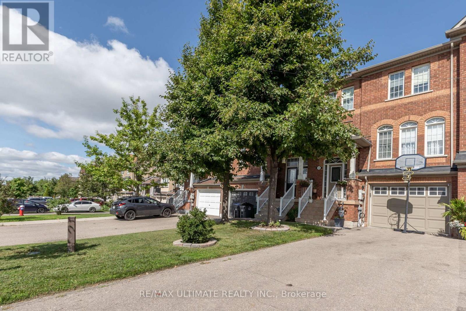 6560 OPERA GLASS CRESCENT - 1