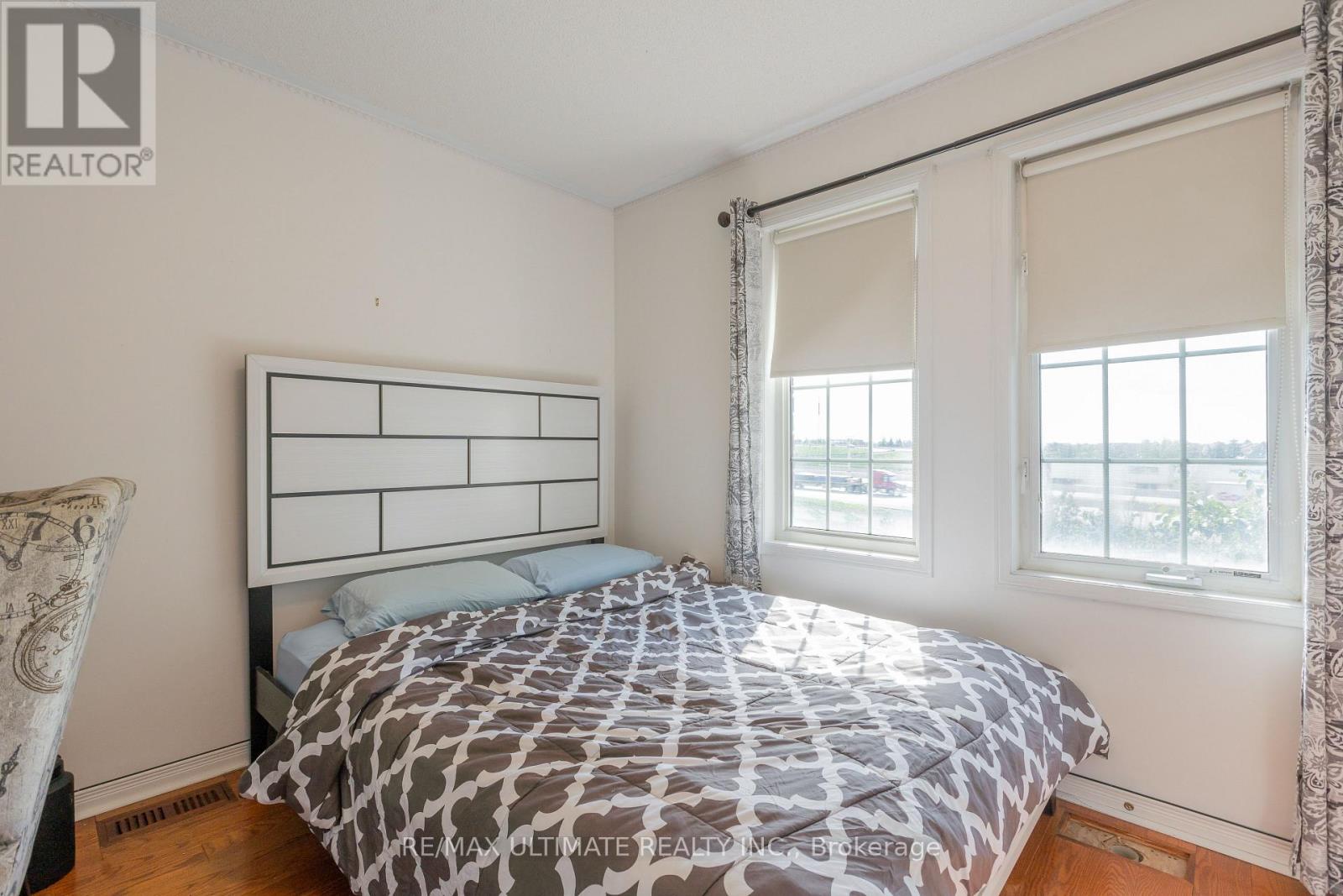 6560 OPERA GLASS CRESCENT - Image 22