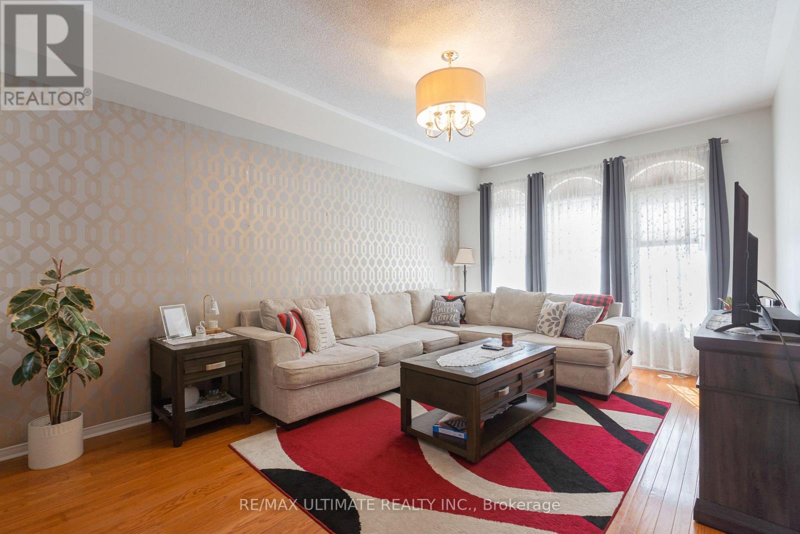 6560 OPERA GLASS CRESCENT - 7