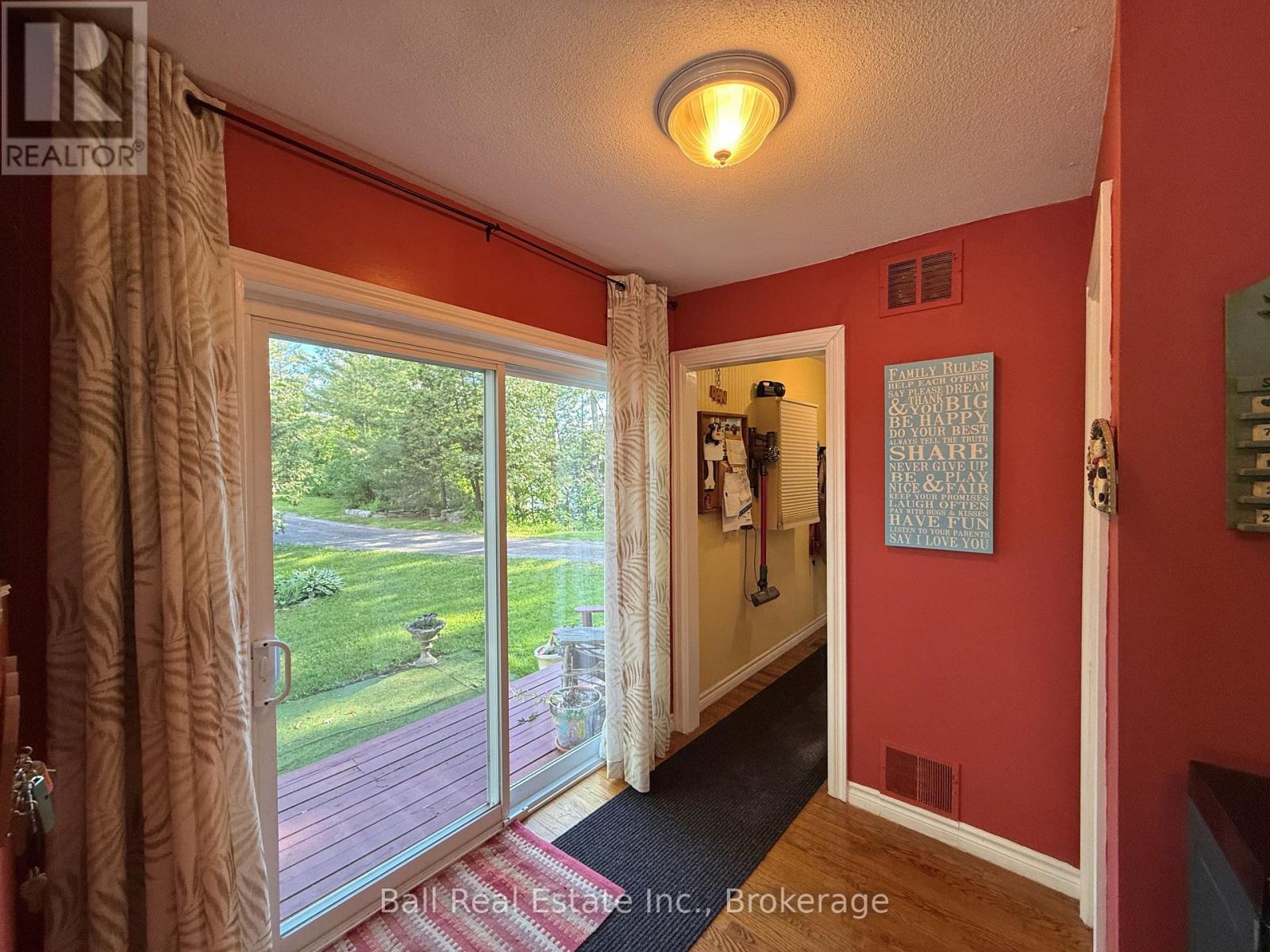 1855 SOUTH BAYSHORE ROAD E - 25