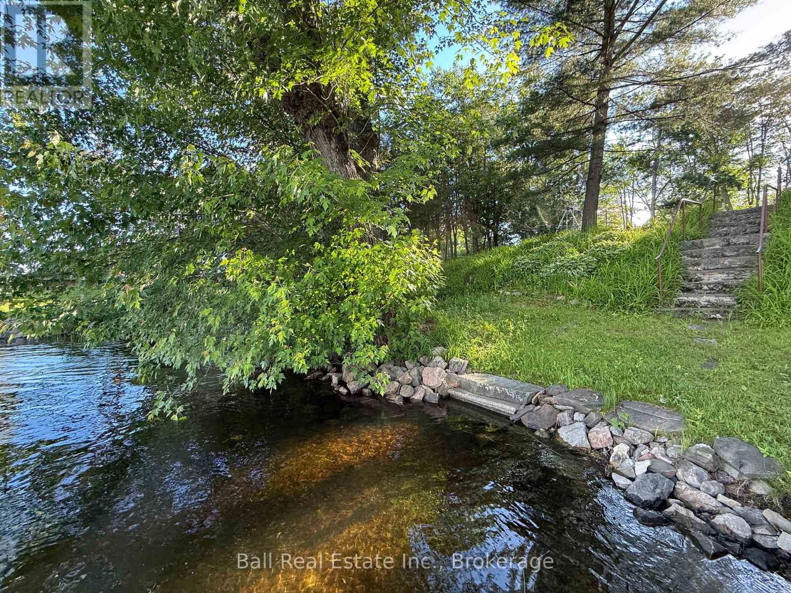 1855 SOUTH BAYSHORE ROAD E - 7