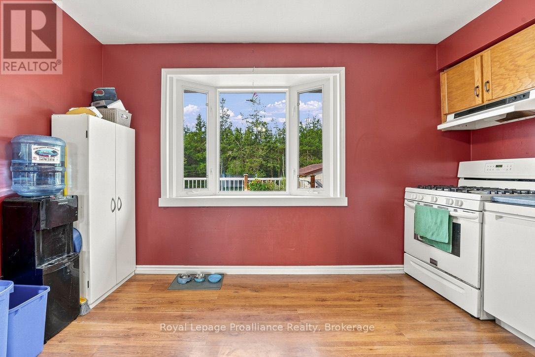 2631 62 HIGHWAY - Image 19