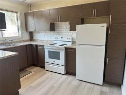 556 Inkster Boulevard, Winnipeg, MB R2W0K9 Photo 13