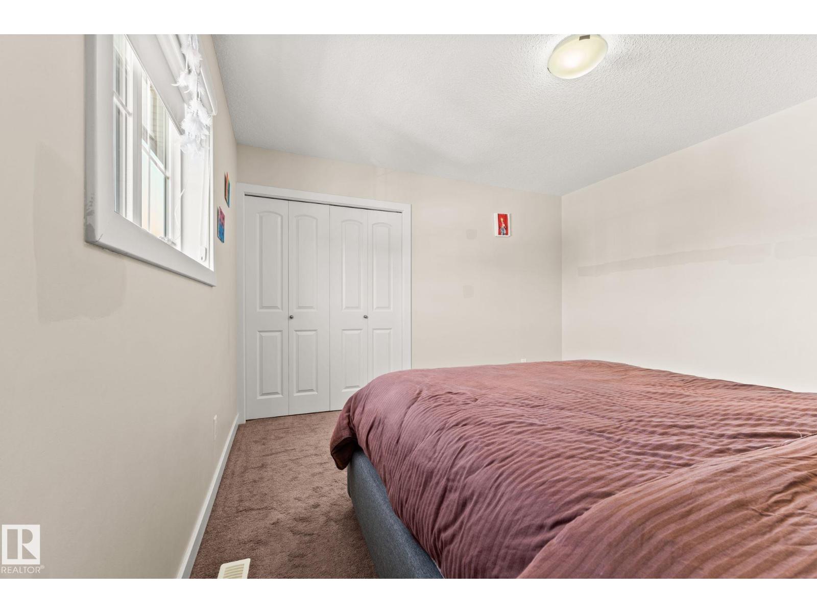 724 40 AV NW - 26
