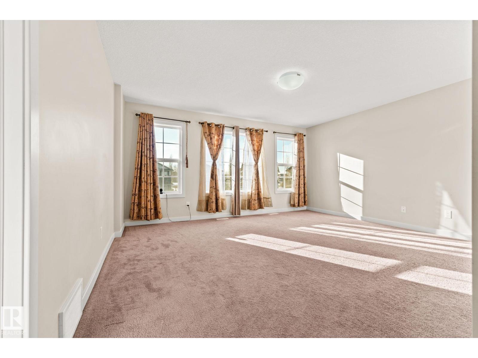 724 40 AV NW - Image 35