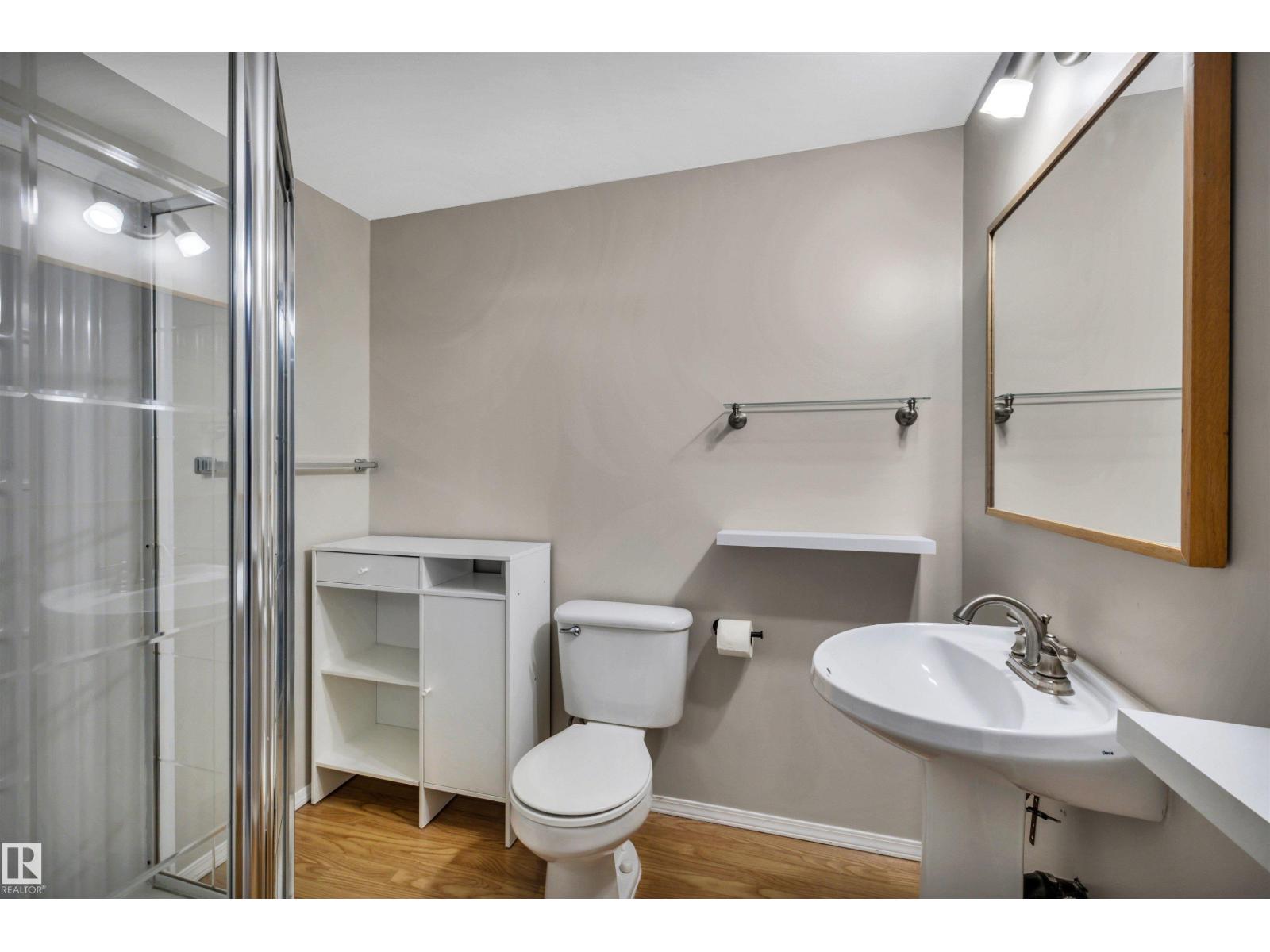 #12 20 NORMAN CT - Image 32