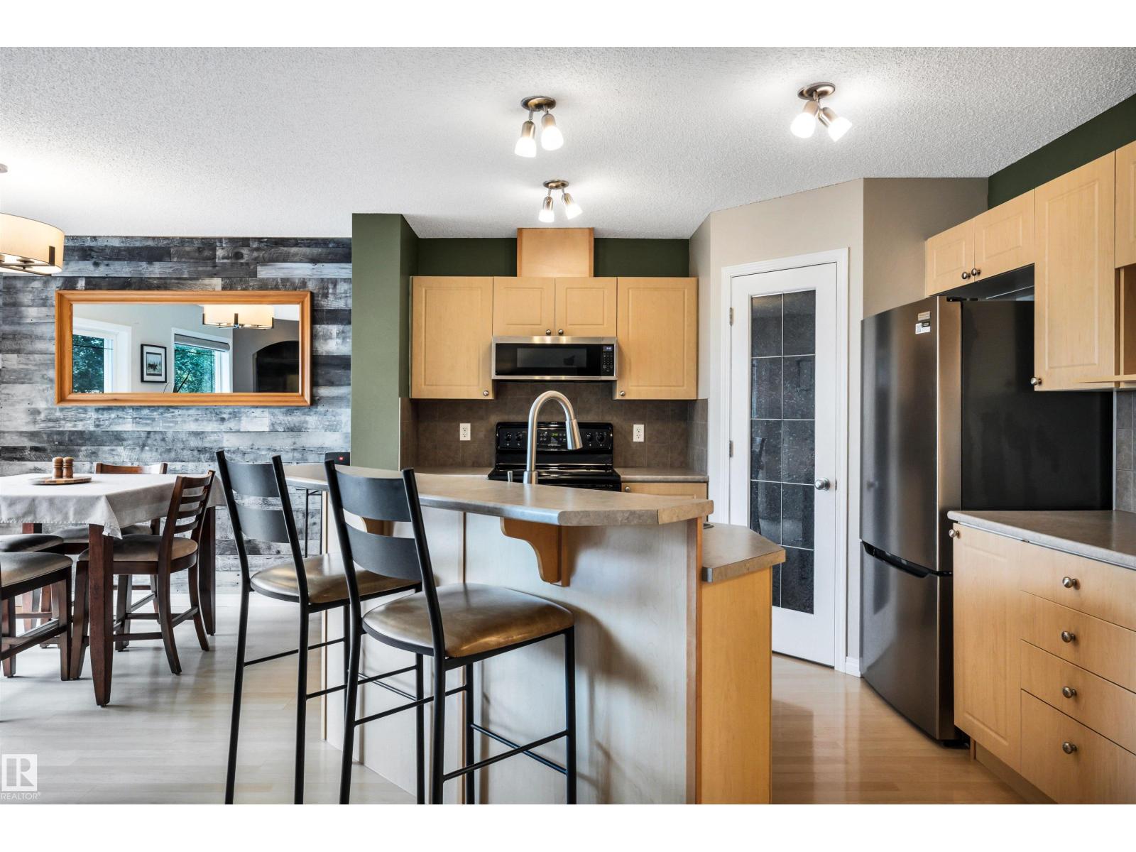 #12 20 NORMAN CT - Image 7