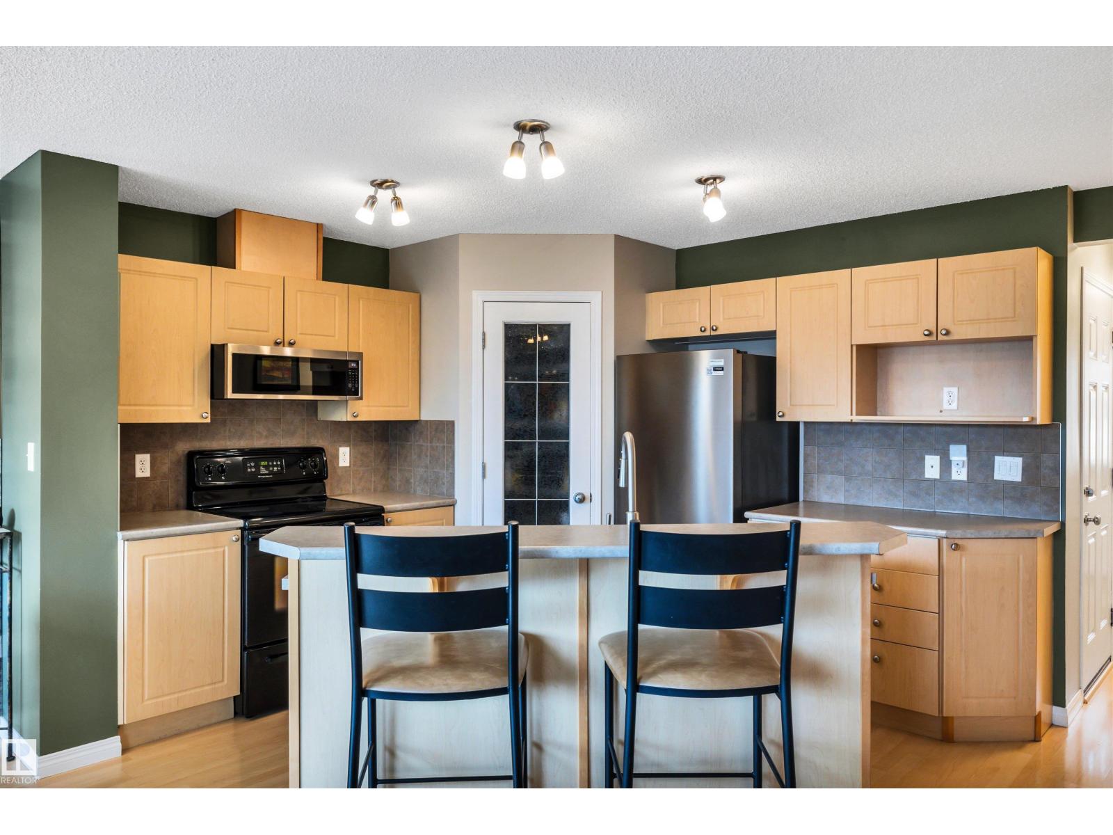 #12 20 NORMAN CT - 8