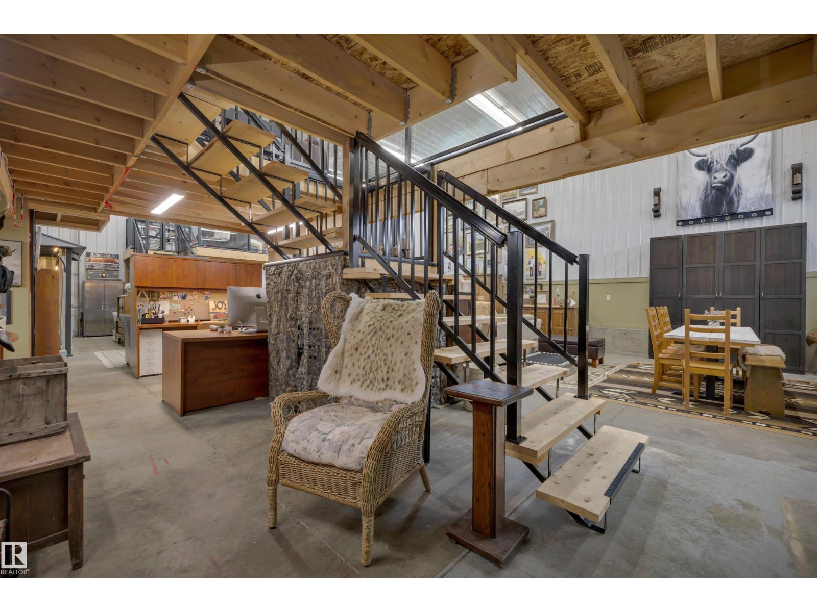 62002 TWP ROAD 462 A - 17