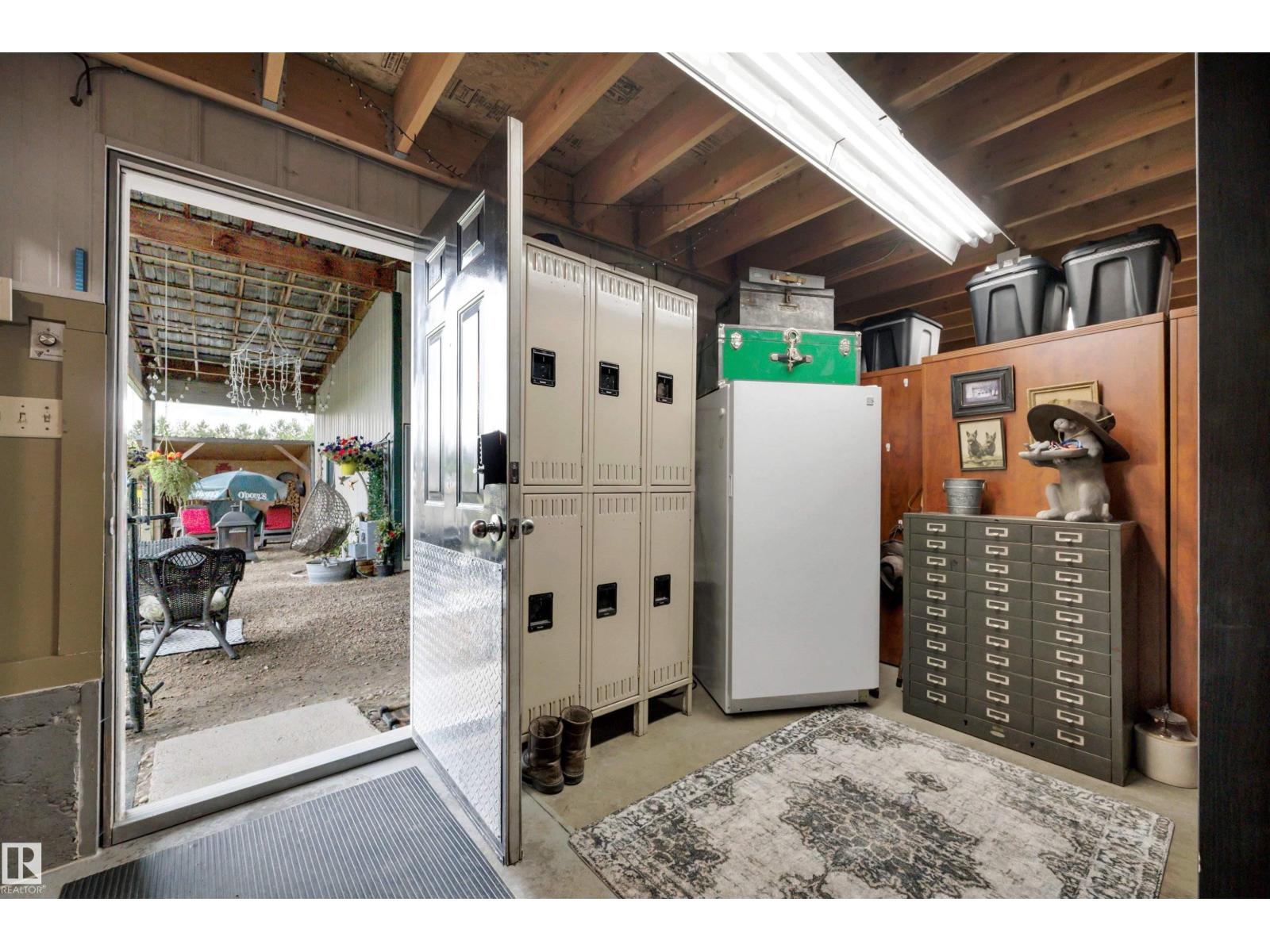 62002 TWP ROAD 462 A - 16