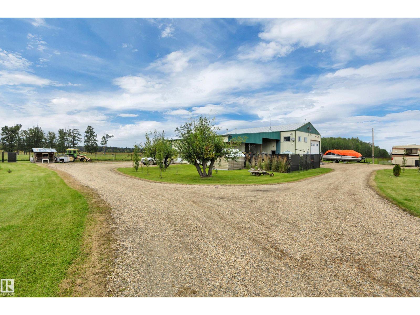 62002 TWP ROAD 462 A - 2